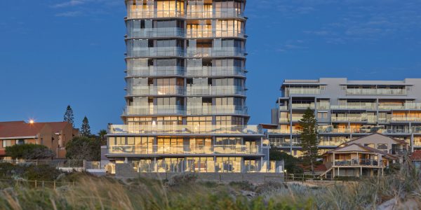 The BeachShack by Norup Wilson / plus architecture